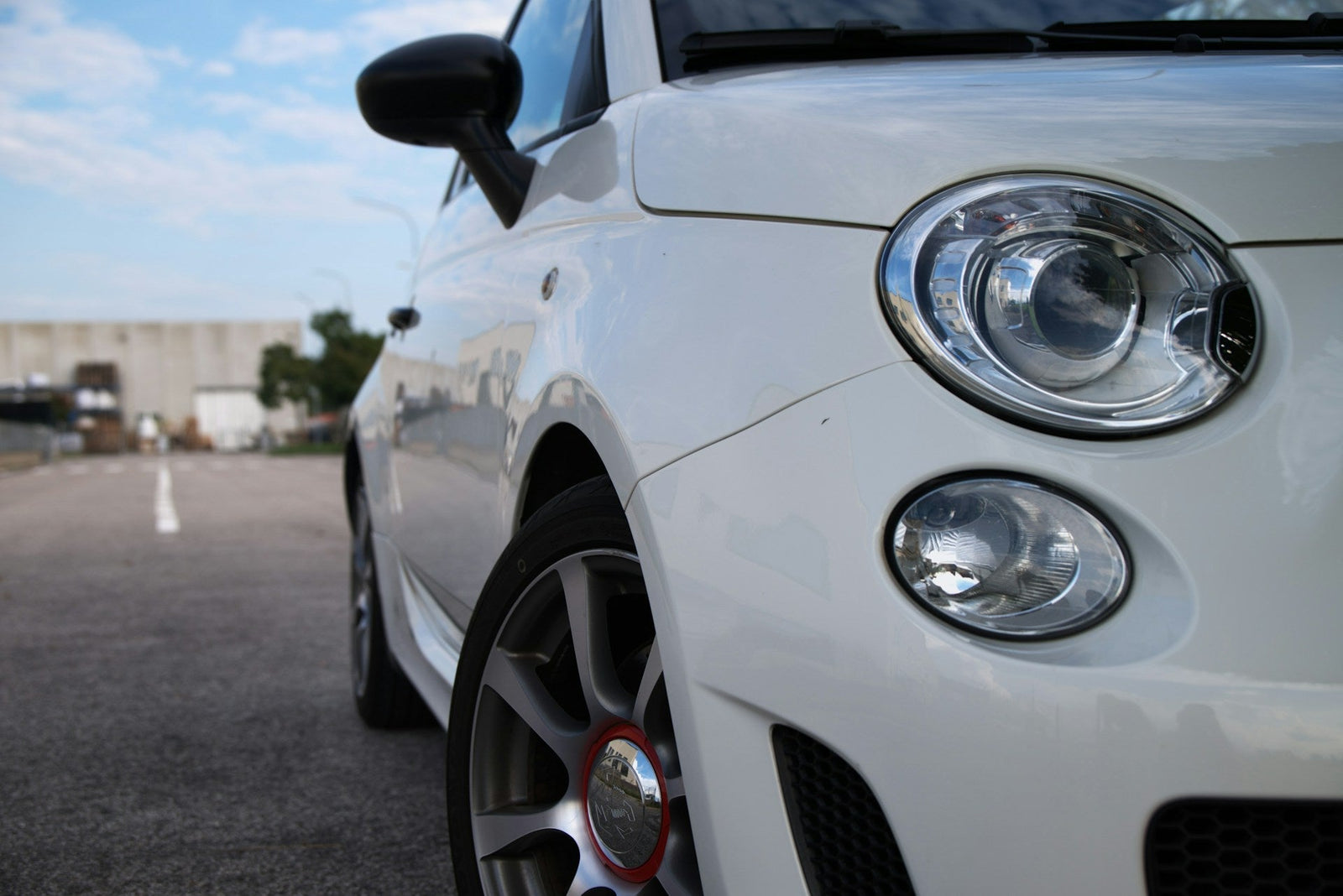 What Makes Holden Commodore Car Parts Grind While Turning? - HOLDCOM AUTO PARTS