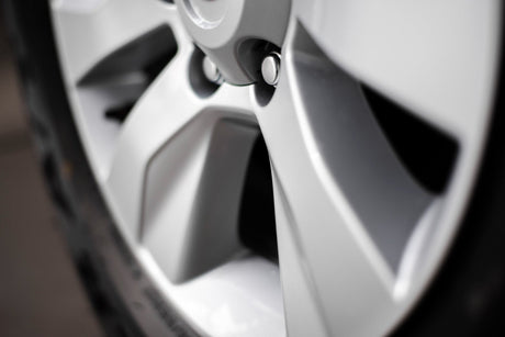 What Makes VH Commodore Parts Harder to Secure in March? - HOLDCOM AUTO PARTS