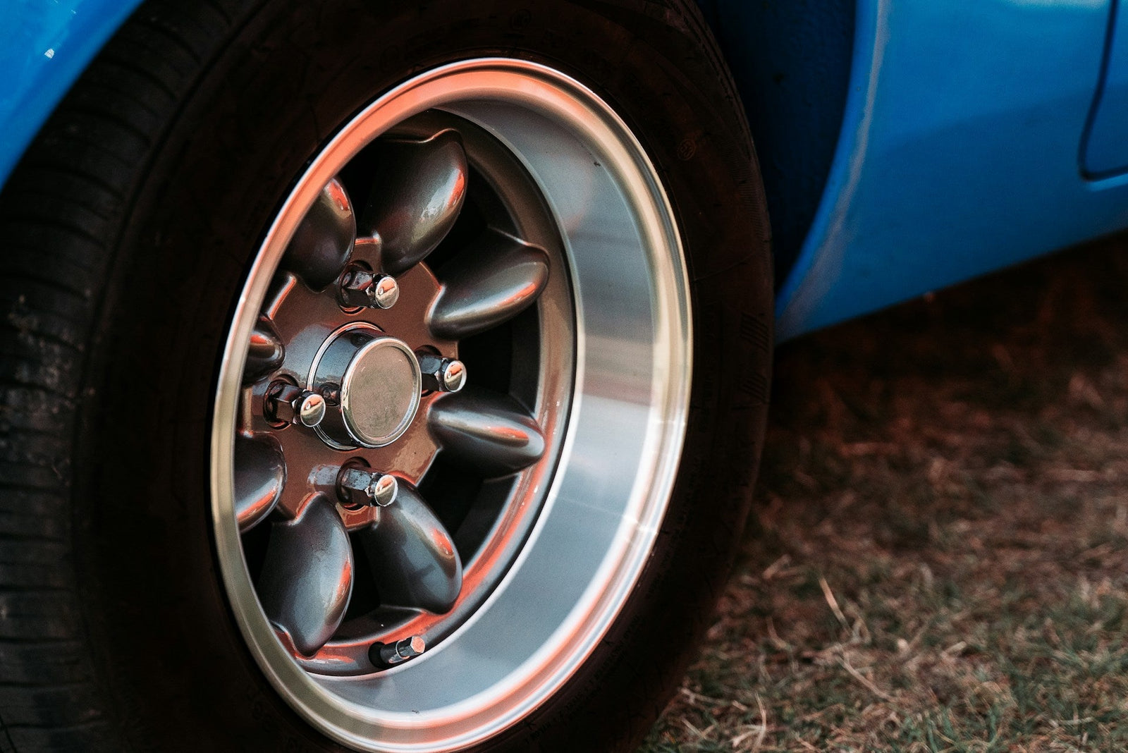 Stop Autumn Rust on Your Holden Commodore Rims – HOLDCOM AUTO PARTS