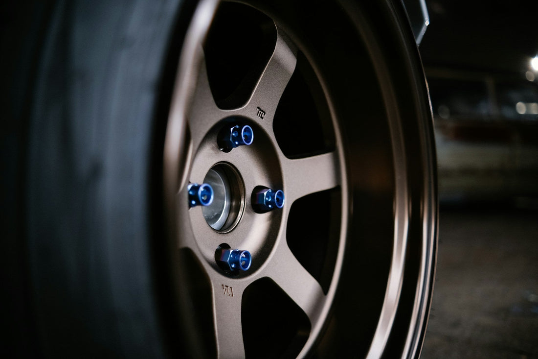 Your Holden Wheels Might Click Due to Winter Contracting - HOLDCOM AUTO PARTS