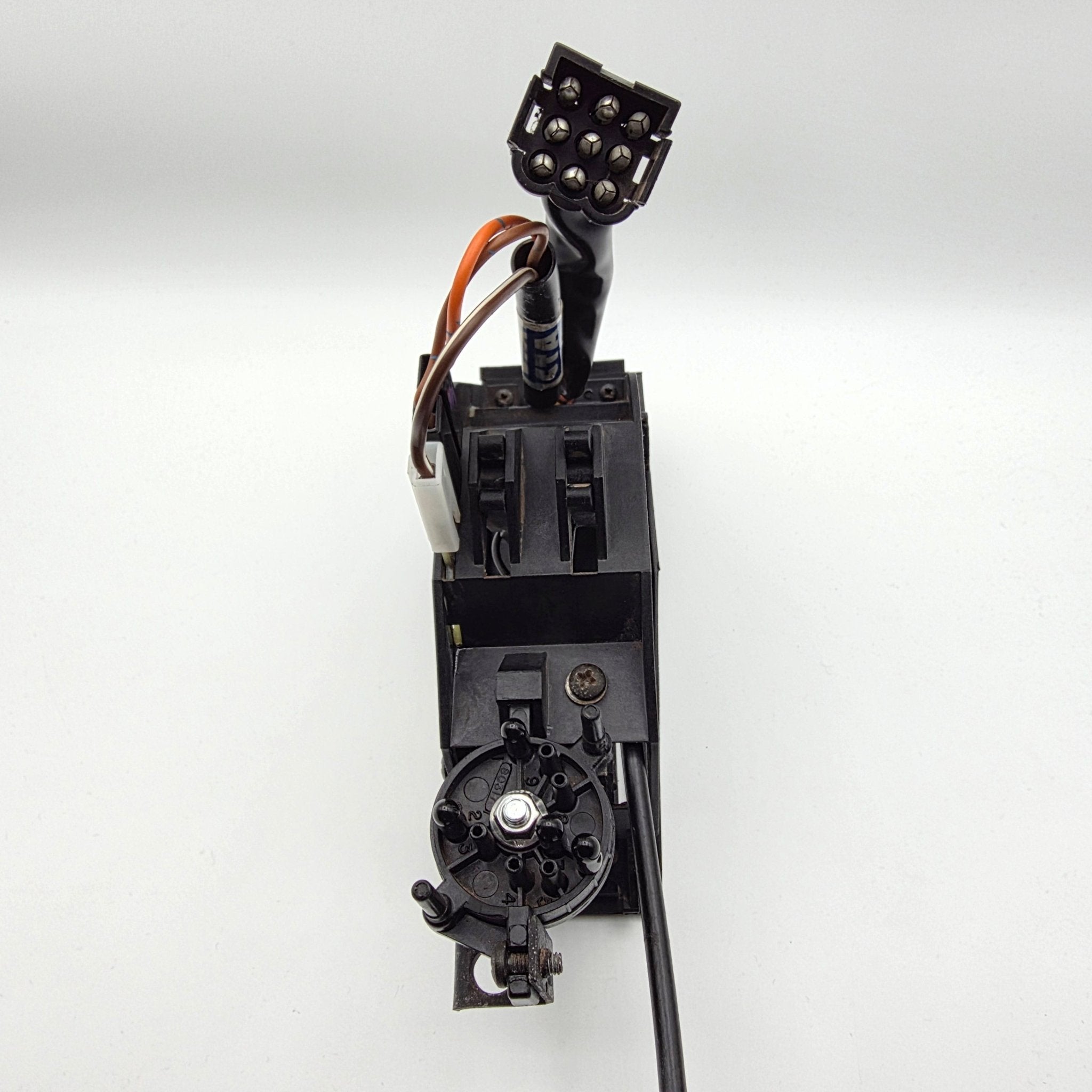 AIR CONDITIONER CONTROLLER for VL [RECONDITIONED] - HOLDCOM AUTO PARTS