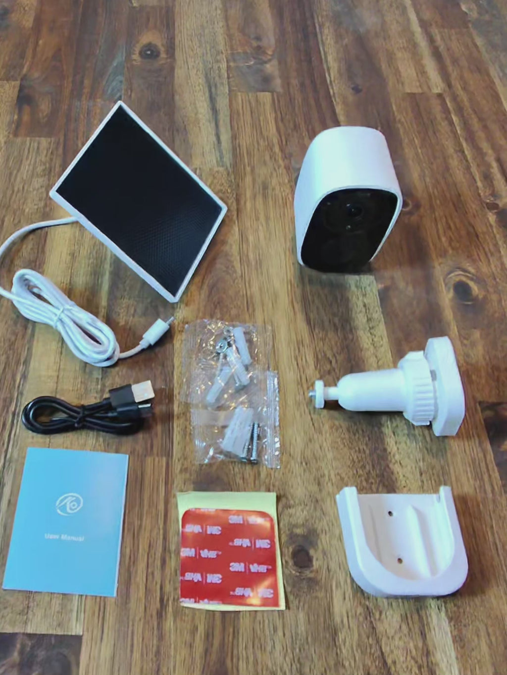 WIRELESS 2K CCTV SECURITY CAMERA with SOLAR PANEL