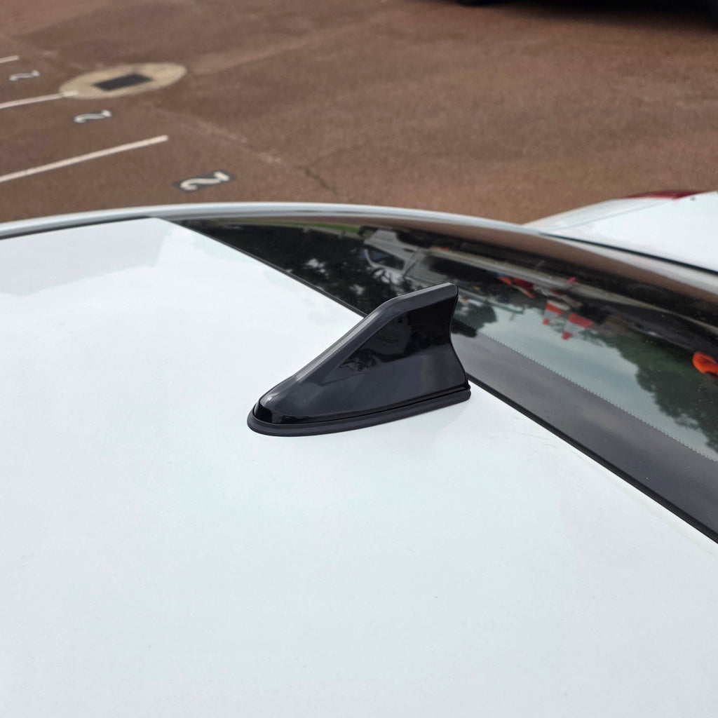 SHARK FIN ANTENNA for VE - HOLDCOM AUTO PARTS